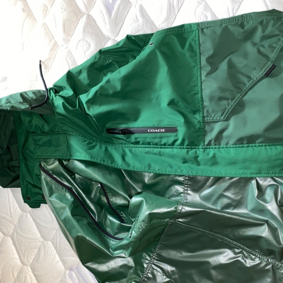 Coach green jacket - Picture 2 of 3